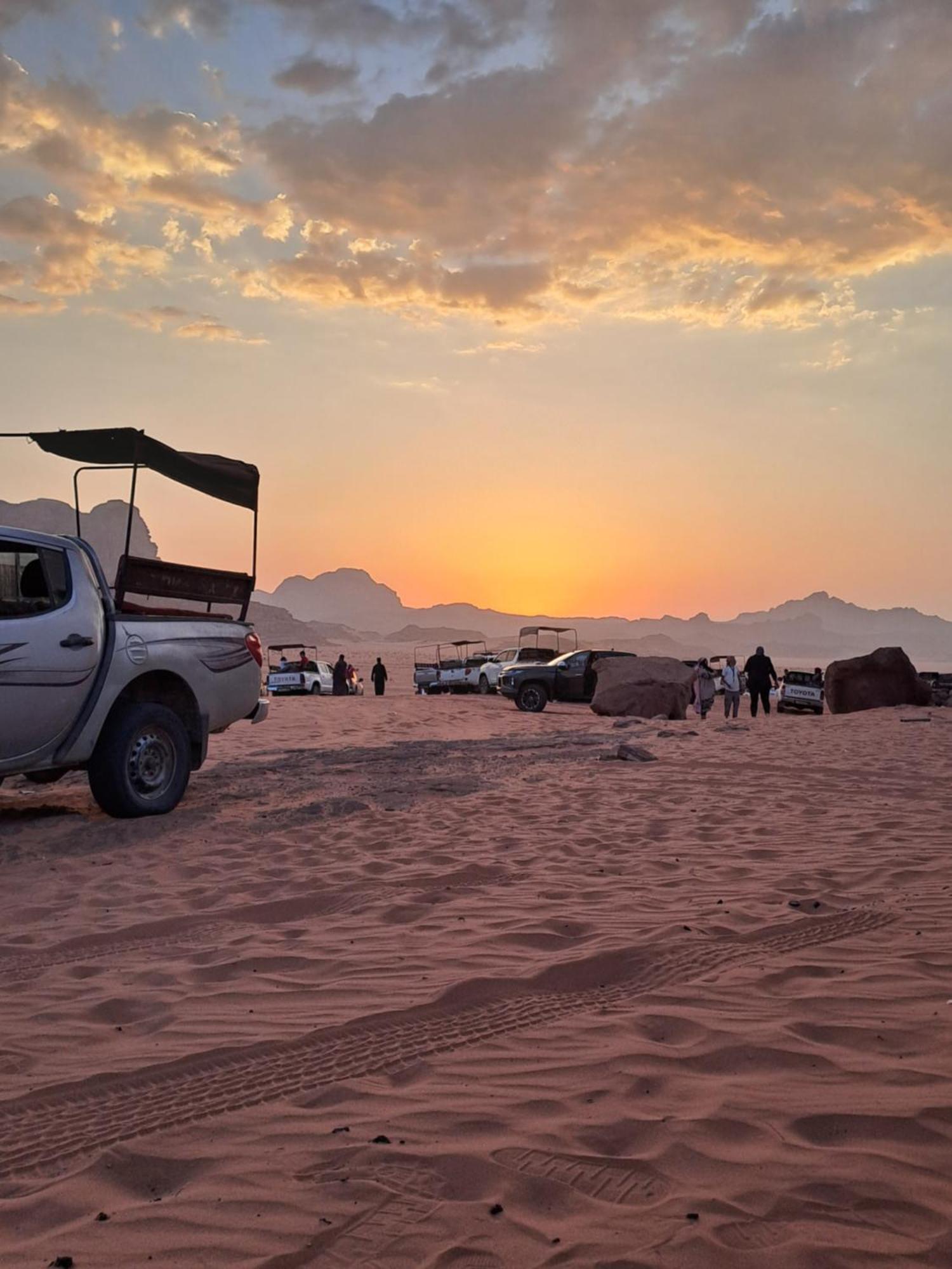 Taj Wadi Rum Camp Kültér fotó